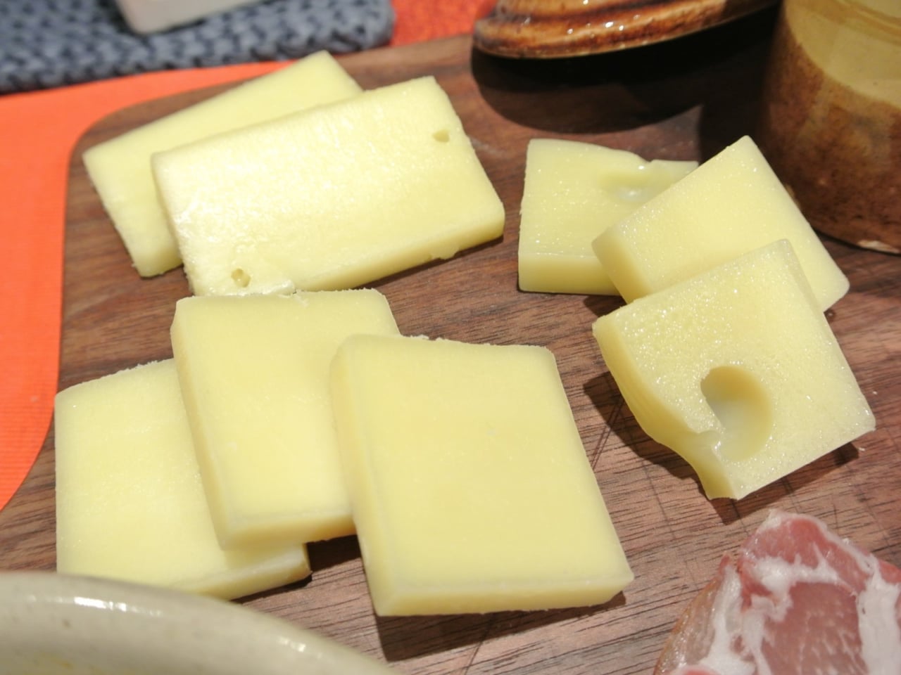 チーズ　成城石井