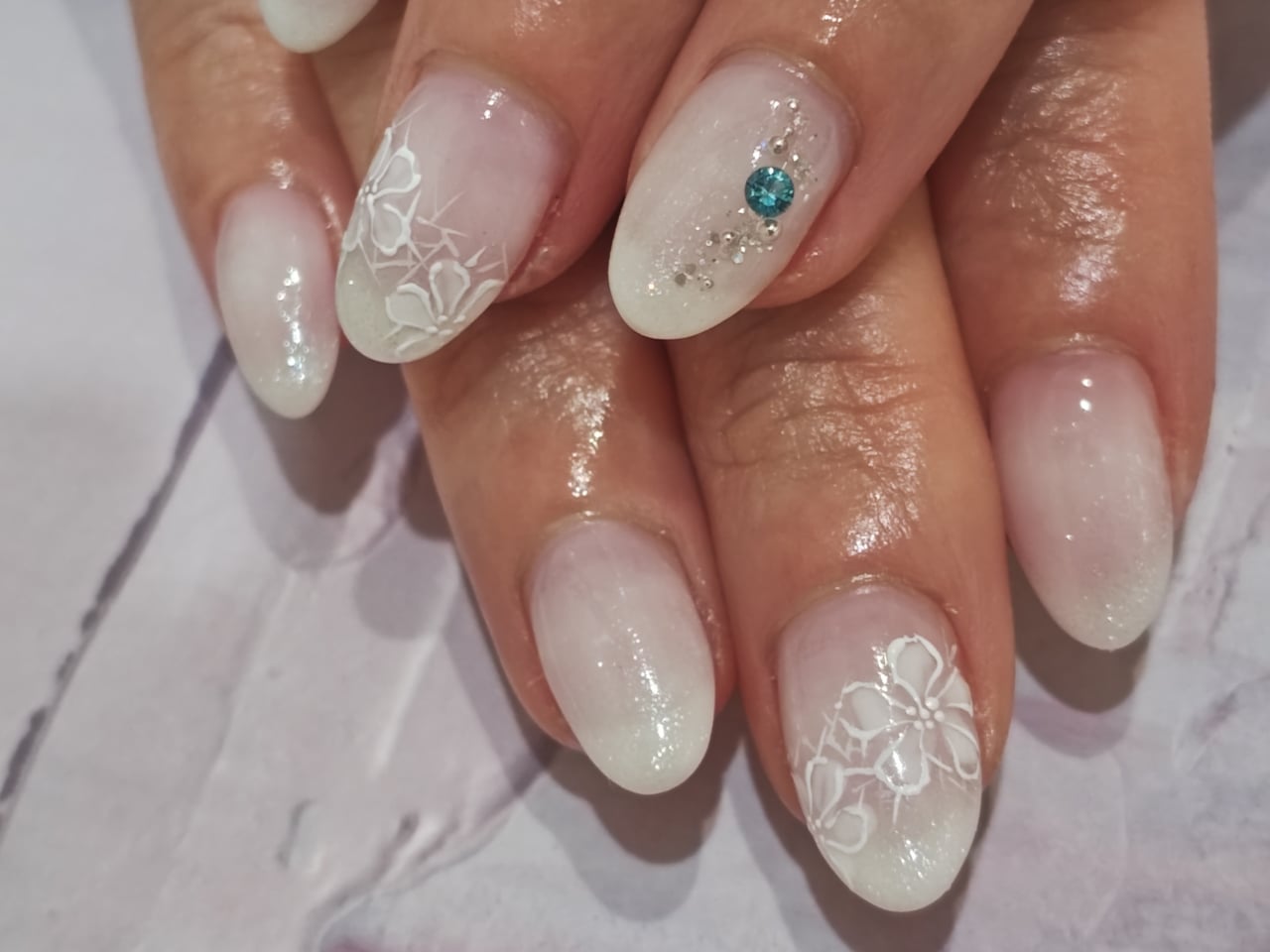 ダイヤモンドネイル 本物