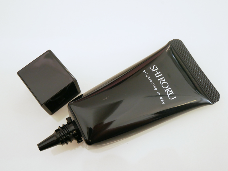 シロル ブライトニング イン デイ 化粧下地