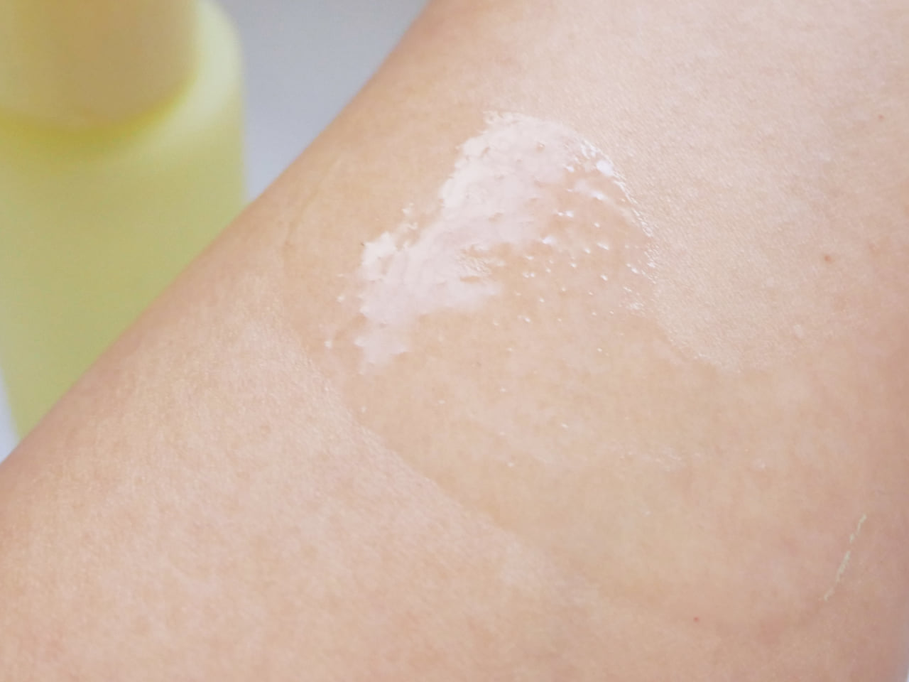 ディセンシアホワイト 化粧水 使ってみた 感想