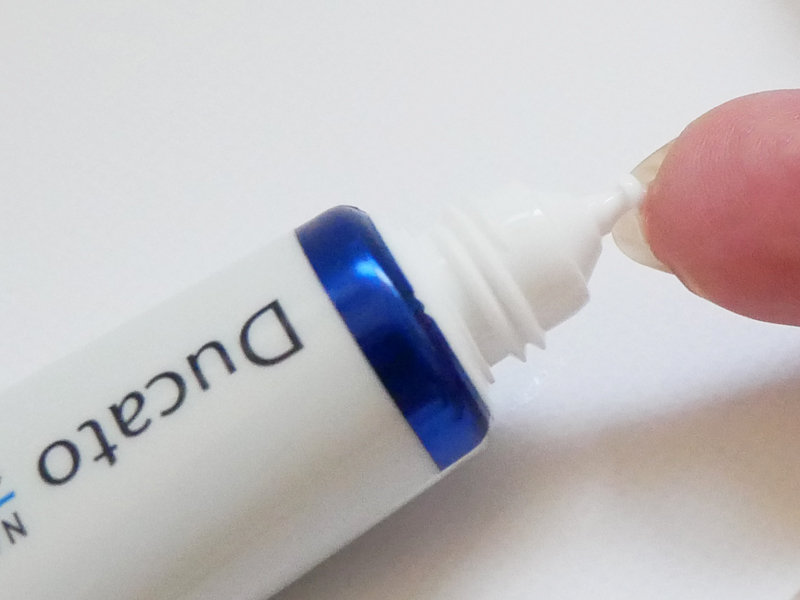 デュカート ネイルショットセラム 使い方