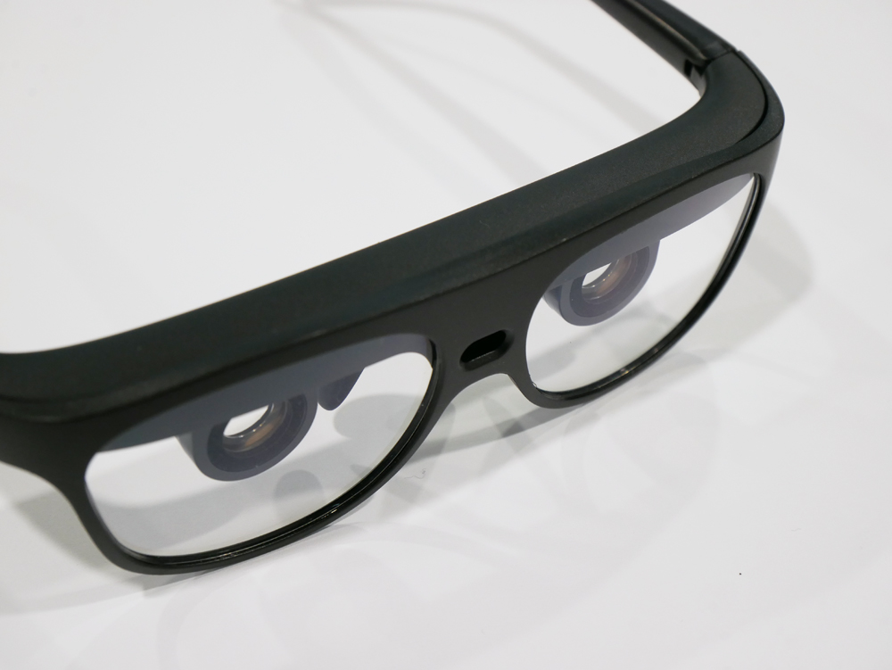 ViXion（ヴィクシオン）老眼鏡 オートフォーカス 口コミ