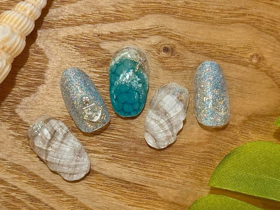 夏ネイル デザイン シェル